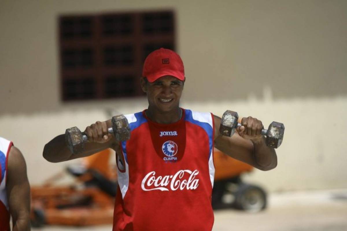 ¡EQUIPAZO! Así era el súper plantel del Olimpia tricampeón con Nahún Espinoza