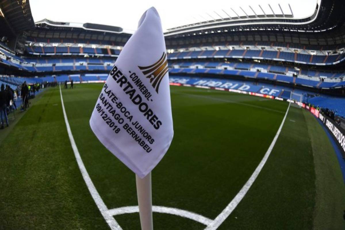 EN FOTOS: El impresionante ambiente en el Bernabéu para la final River-Boca    