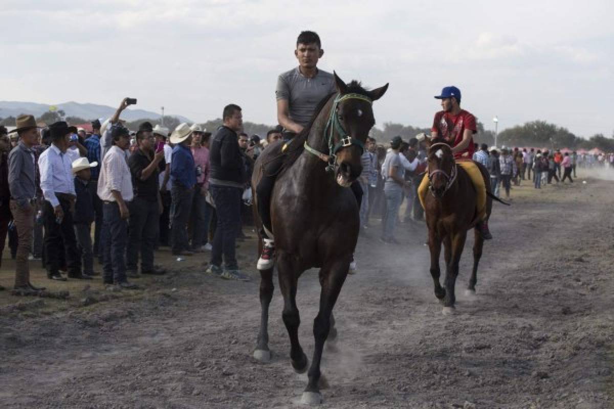 Entre el caos, baile y muerte; así terminó la fiesta de 15 años de Rubí