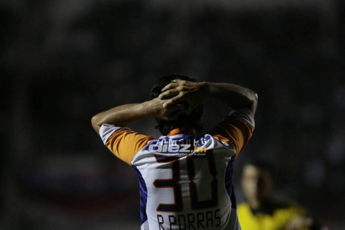 Las fotos que no habías visto de la final que le ganó Motagua a Saprissa en el Nacional