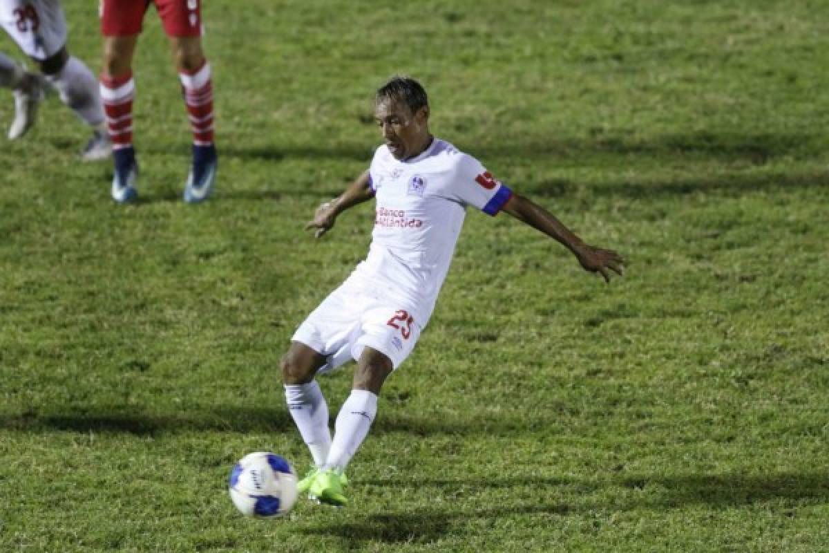 Ataque potente: Pedro Troglio y una alineación ofensiva para el partido Olimpia-Real España