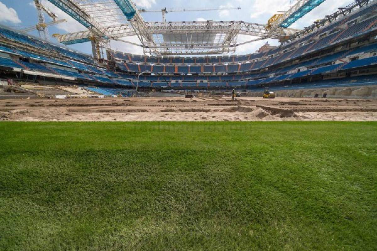 Asientos listos y ya tiene césped: Así luce el Santiago Bernabéu a seis días para la reapertura