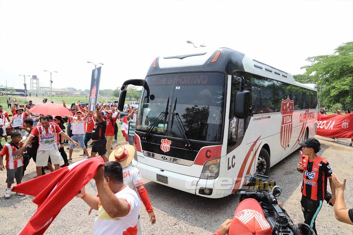 La invasión roja que hubo en Choluteca para la “final” entre UPN y Vida por el no descenso en la Liga Nacional