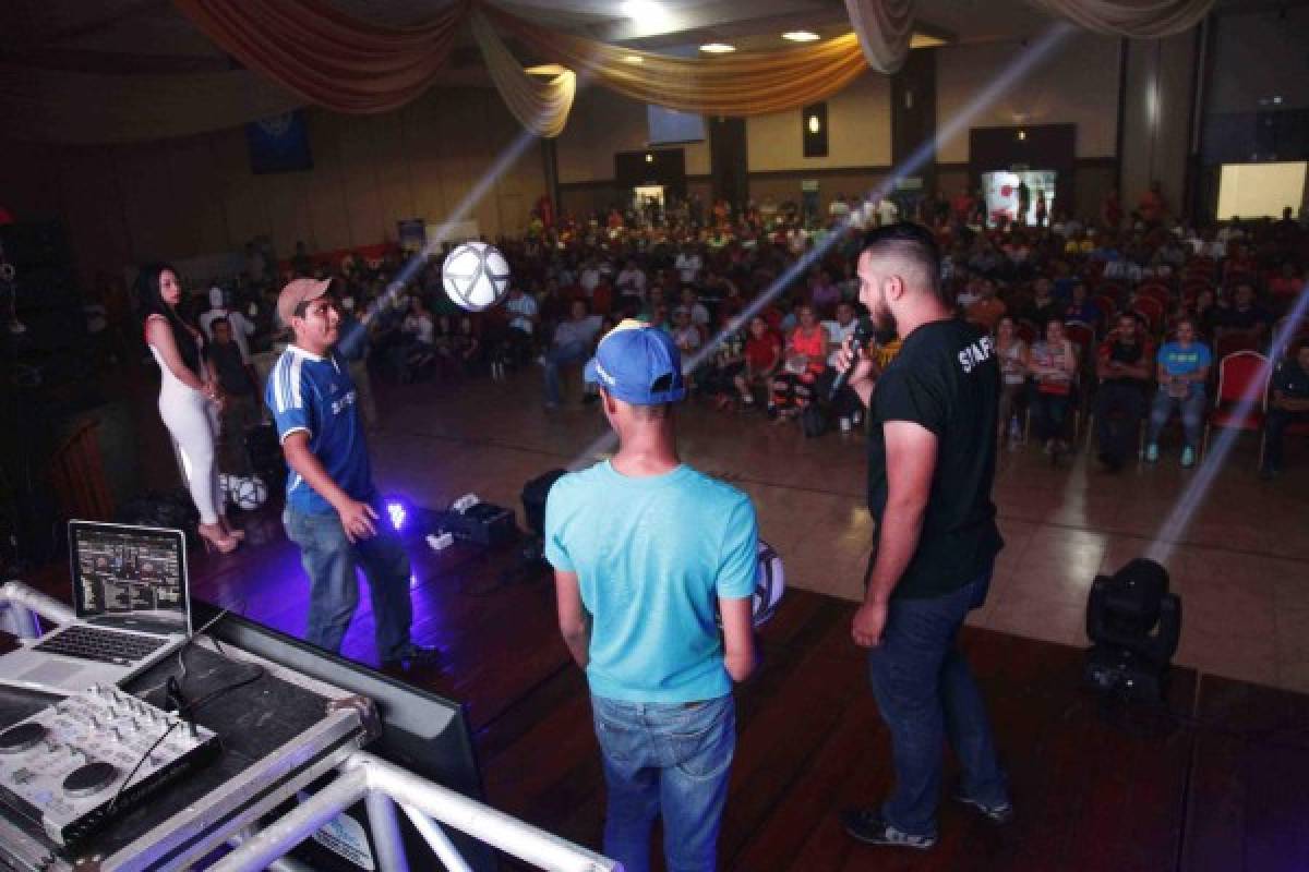 Feria Juniana: Así se disfruta la final Argentina-Chile en estadio virtual de DIEZ