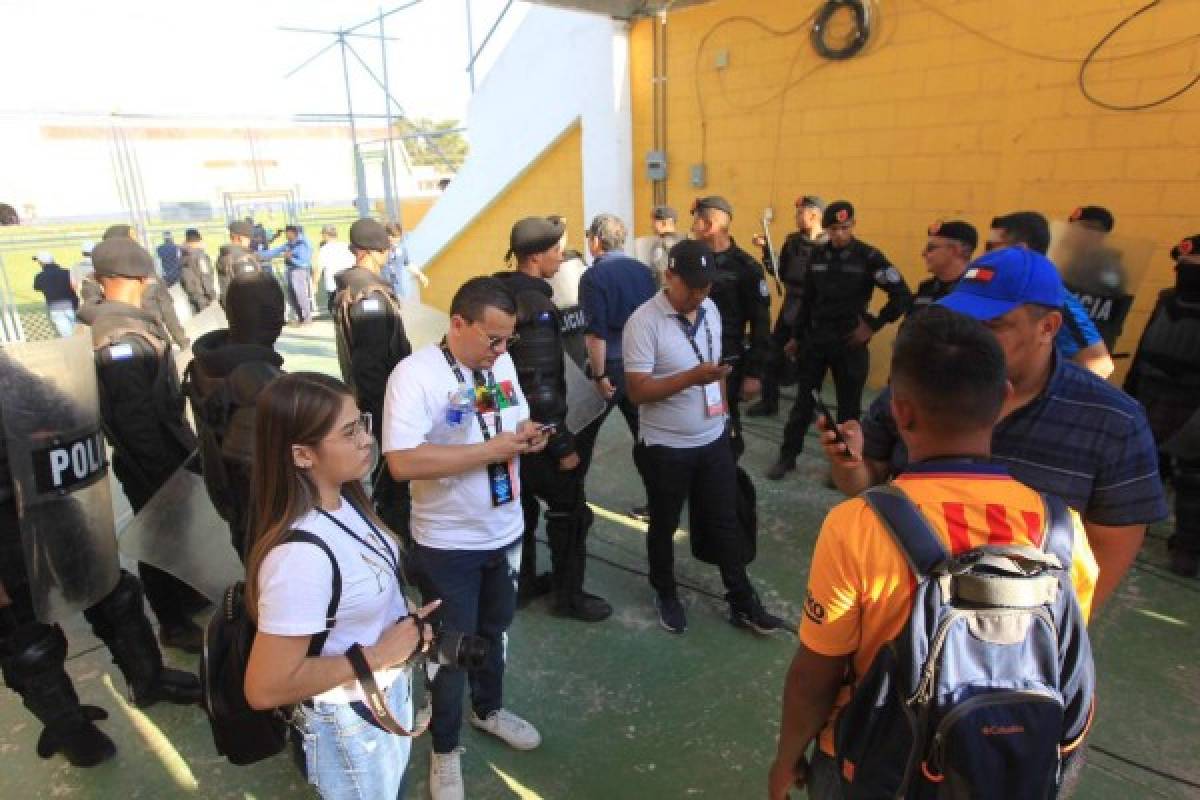 Fotos: Hondureños se van a las playas a pesar de alerta roja por coronavirus