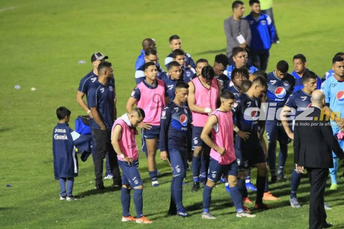 Las dolorosas imágenes de los jugadores de Motagua tras perder la final ante Saprissa