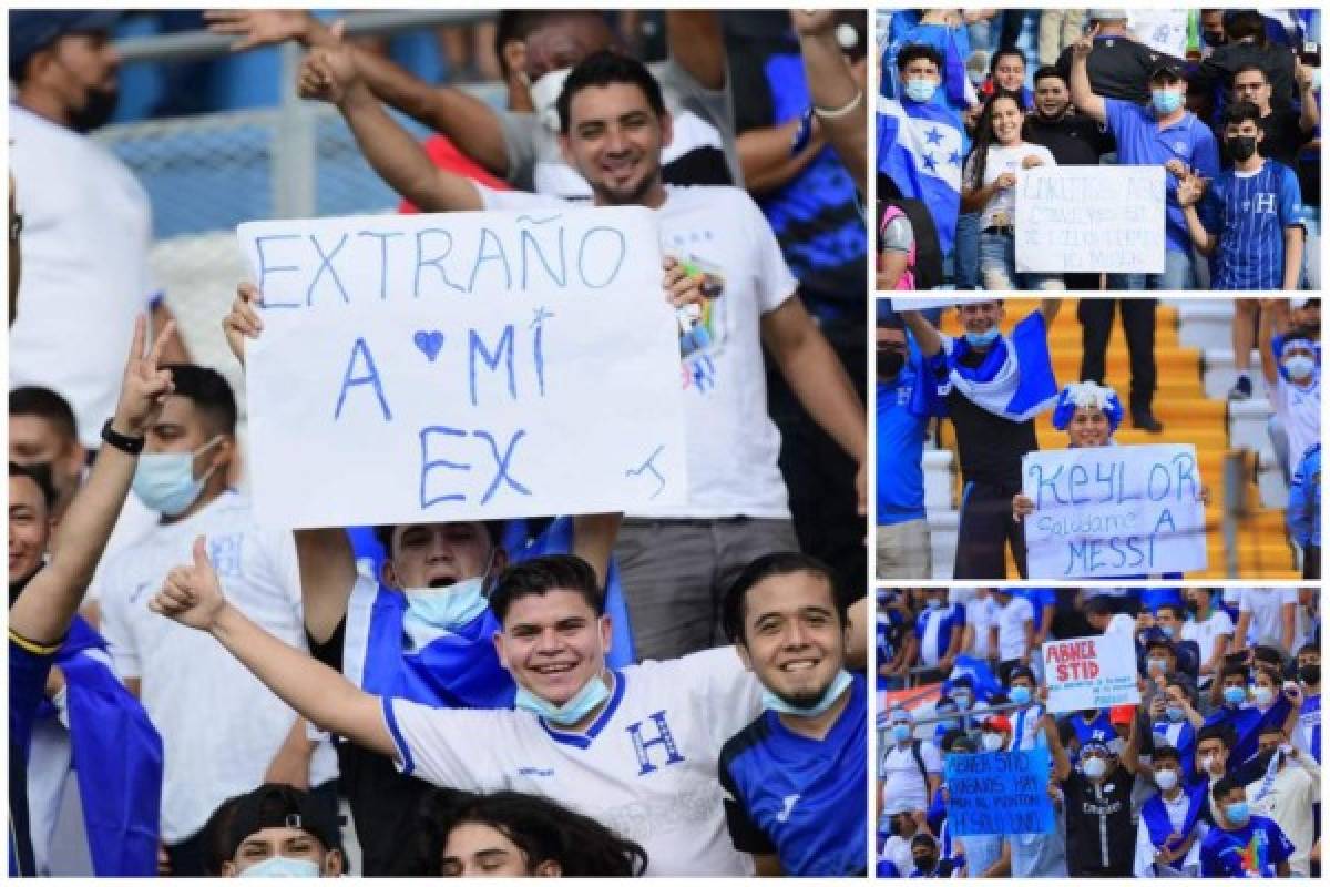 'Extraño a mi ex', 'mandilón': Las pancartas más curiosas y jocosas en el Estadio Olímpico