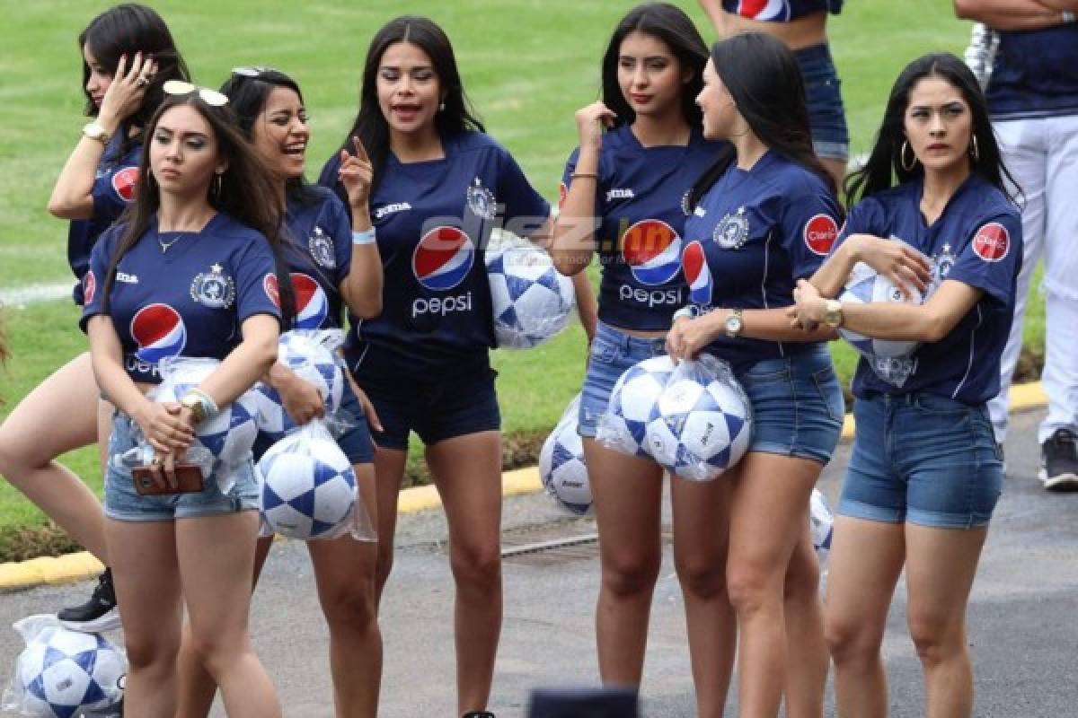 ¡Qué linda final! Las chicas que se robaron las miradas previo al Motagua-Olimpia