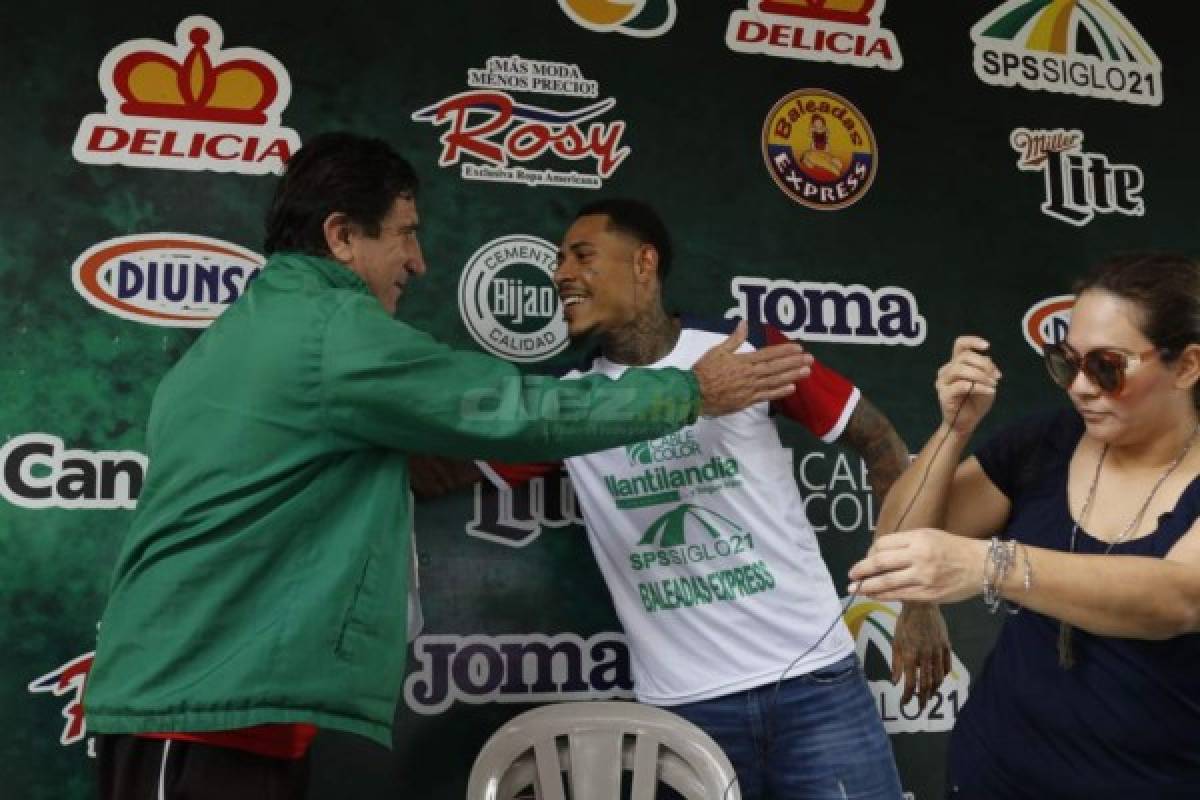 ¡Ya luce la verde! Las imágenes de la presentación de Henry Figueroa con Marathón