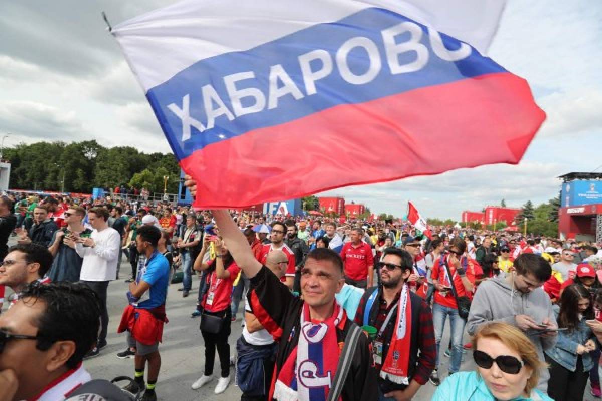 ¡AMBIENTAZO! Así se vive la previa de la inauguración del Mundial de Rusia