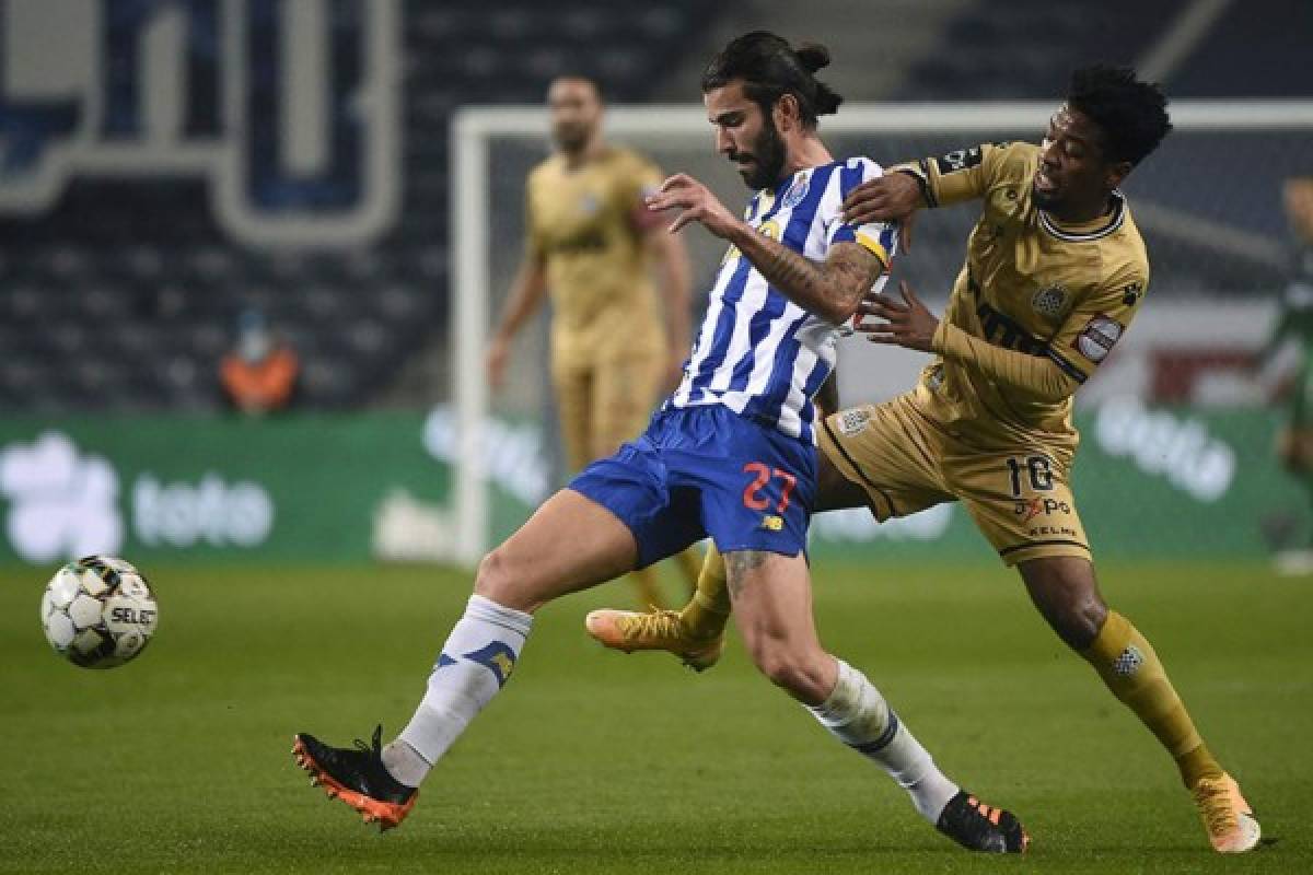 ¡Grítalo Panterita! El festejo de Albert Elis al marcar ante Porto su cuarta gol en Portugal y su duelo ante Pepe