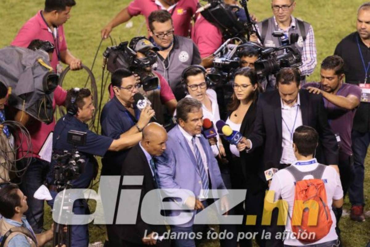 Alegría y llanto, así celebraron jugadores de Honduras el pase al repechaje