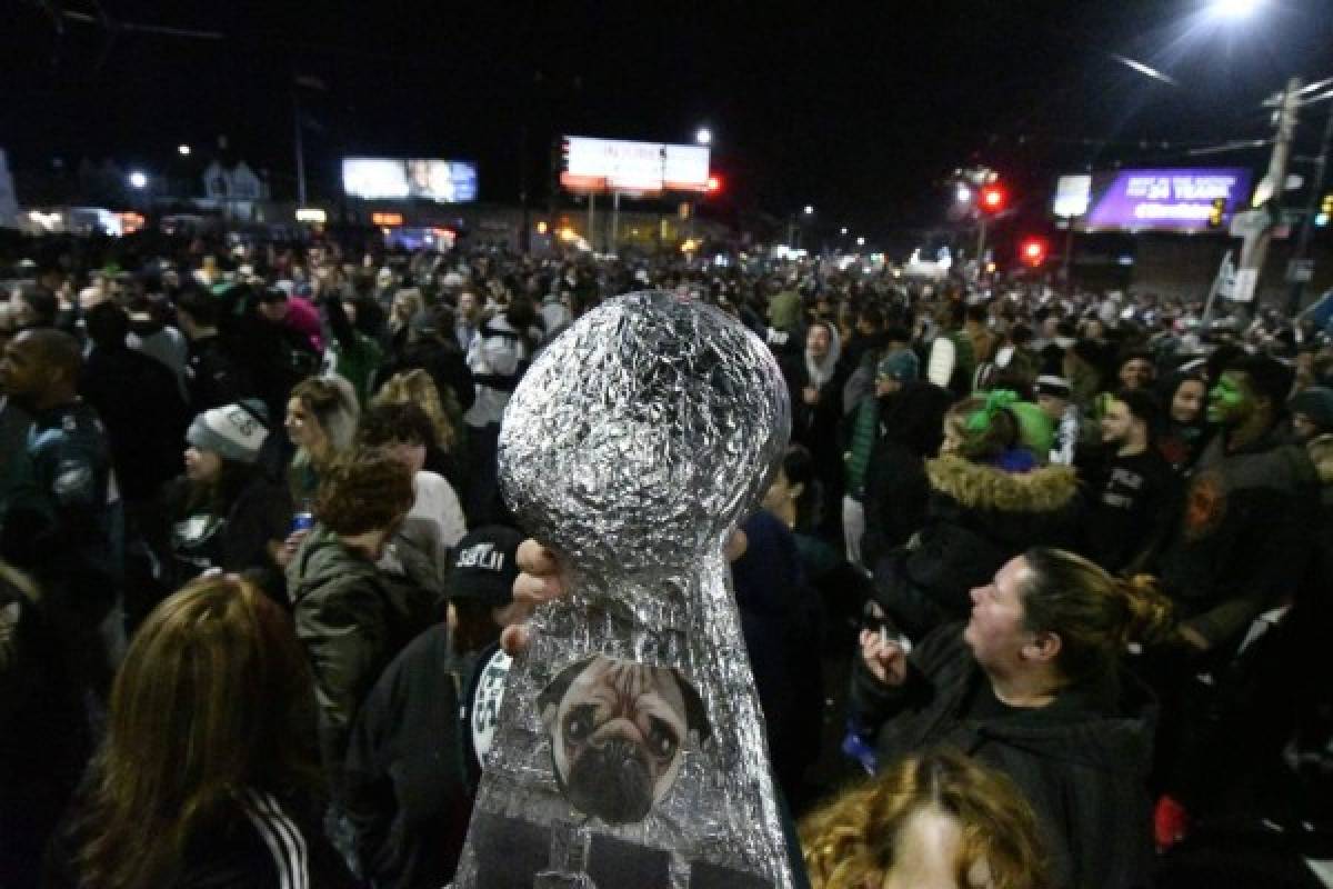 Así festejaron los aficionados de los Eagles, flamantes campeones del Super Bowl LII