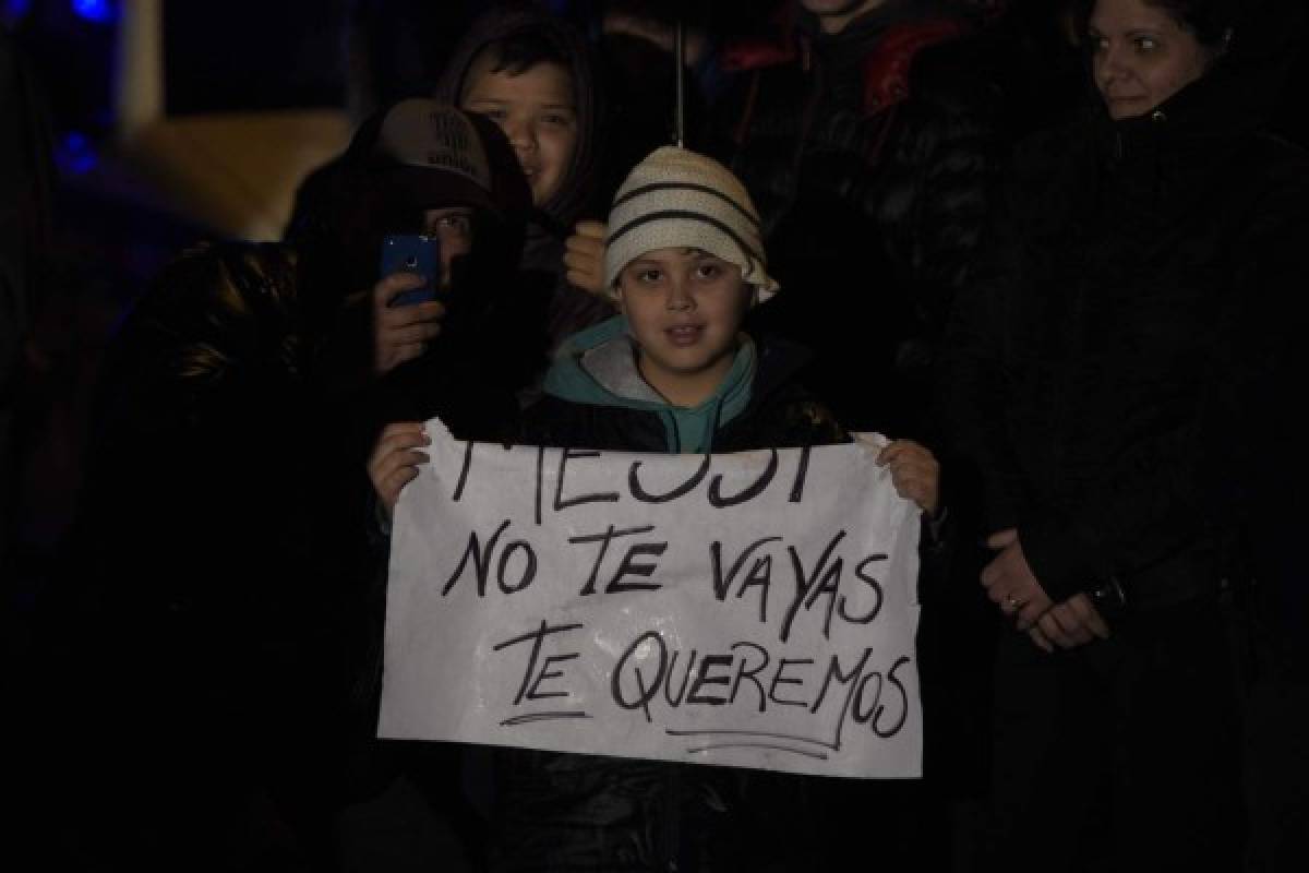 Fotos: Argentinos salieron a las calles para decirle a Messi, 'no te retires'