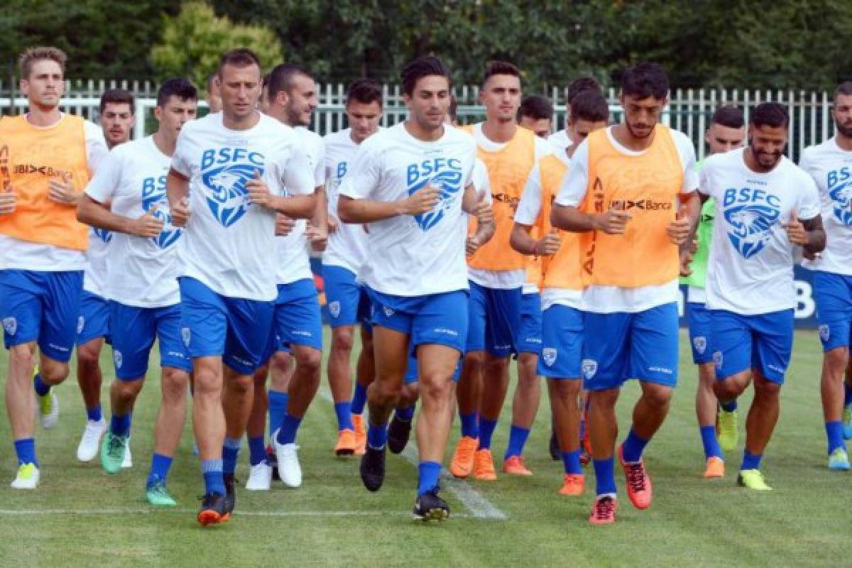 En fotos: Míster David Suazo y su primer entrenamiento con el Brescia de Italia