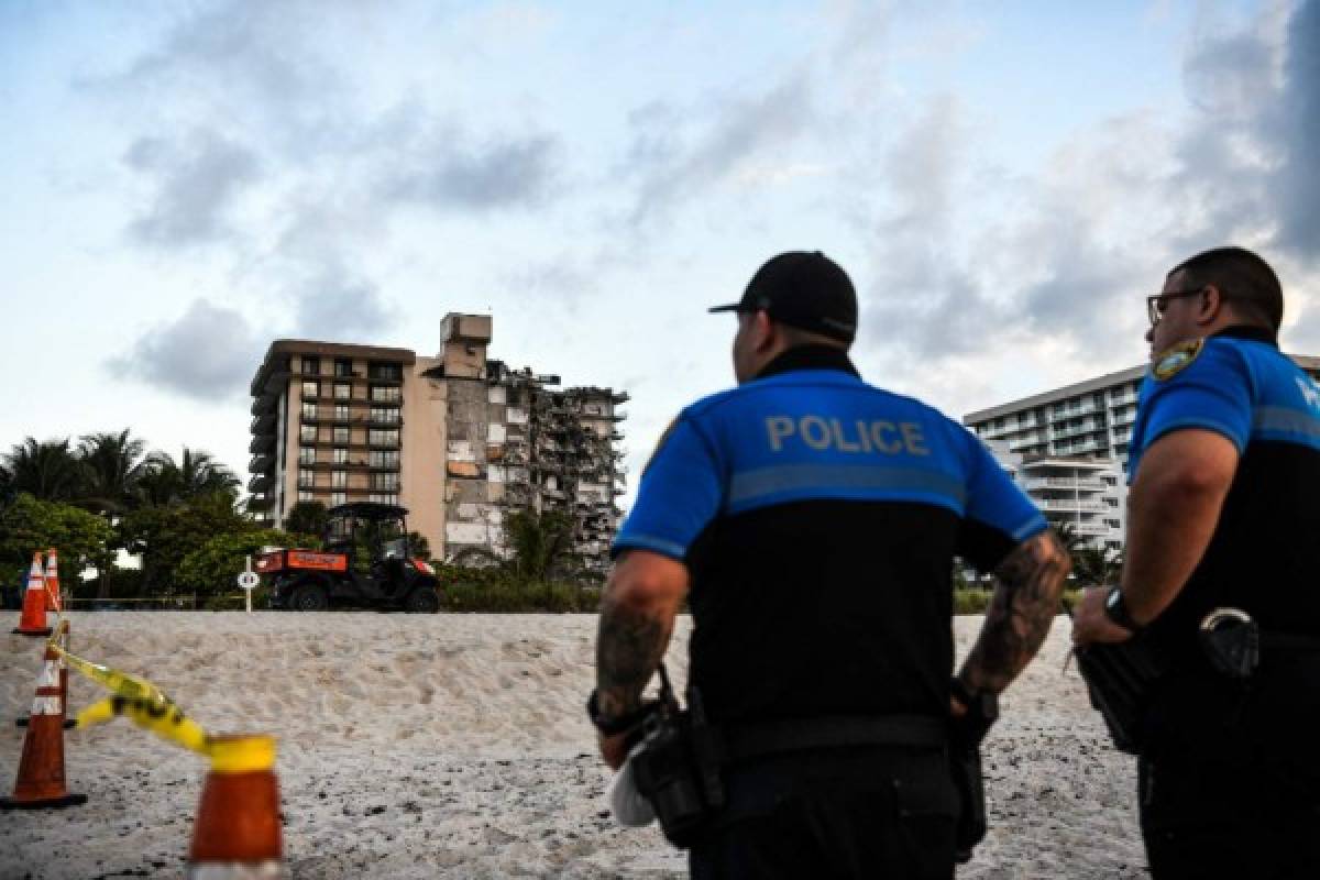 ¿Atentado? Así fue el colapso de un edificio de 12 pisos en Miami que dejó una persona muerta y 30 desaparecidos  