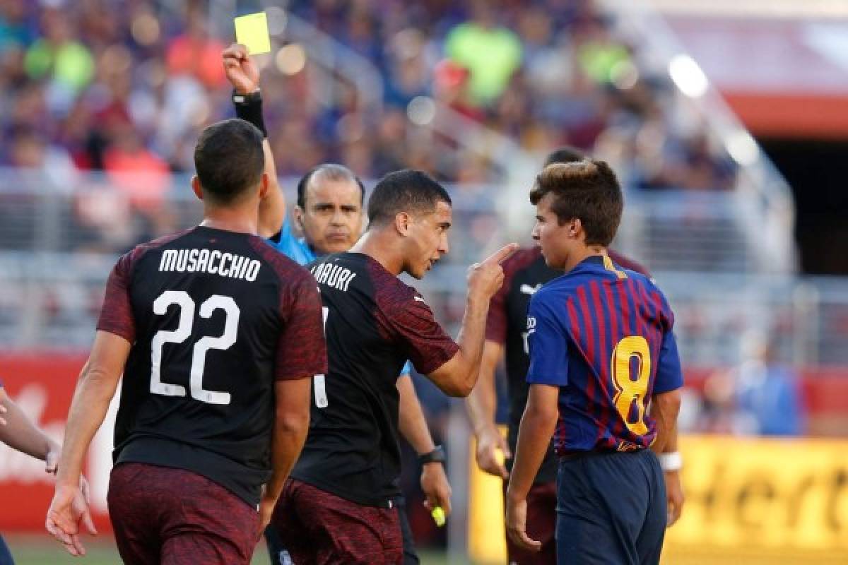 No se vio por TV: Espontáneos y llenazo... ¿Quién es el nuevo '8' del Barça?