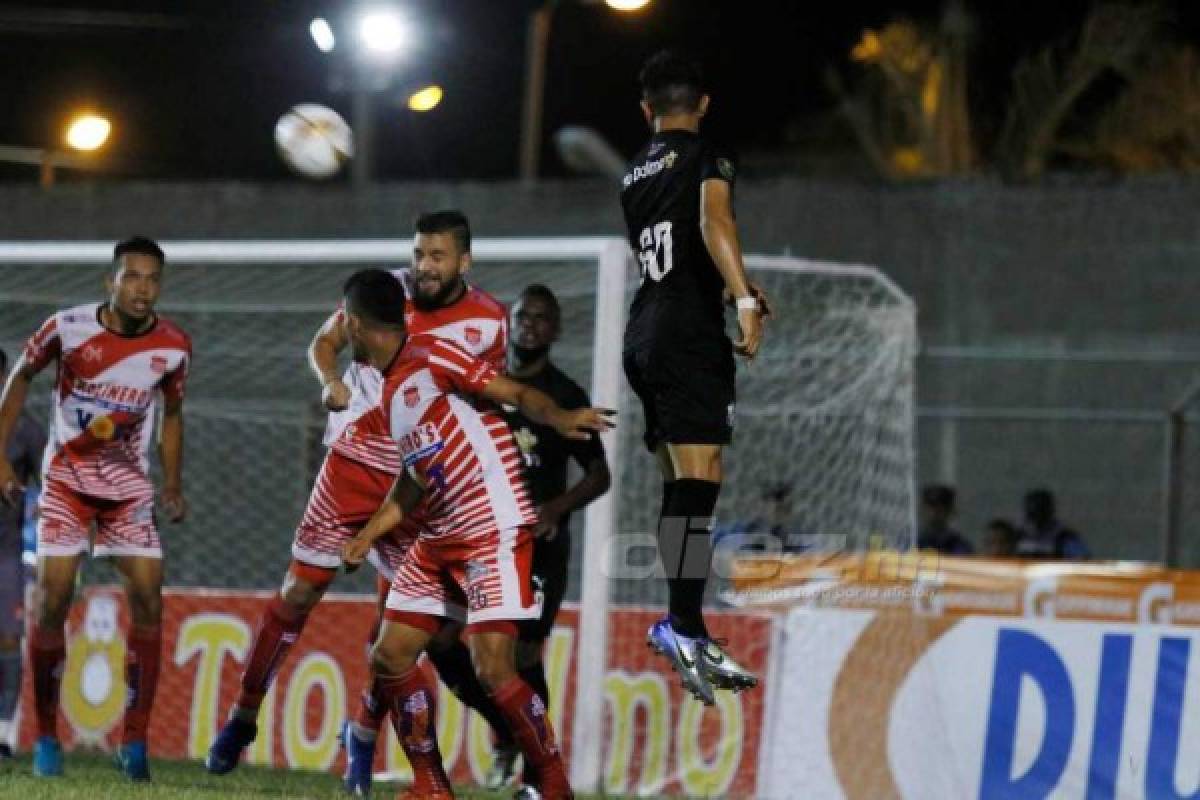 Juego entre Honduras Progeso y Vida por la jornada 11 del Torneo Apertura 2019. Foto: Edwin Romero.