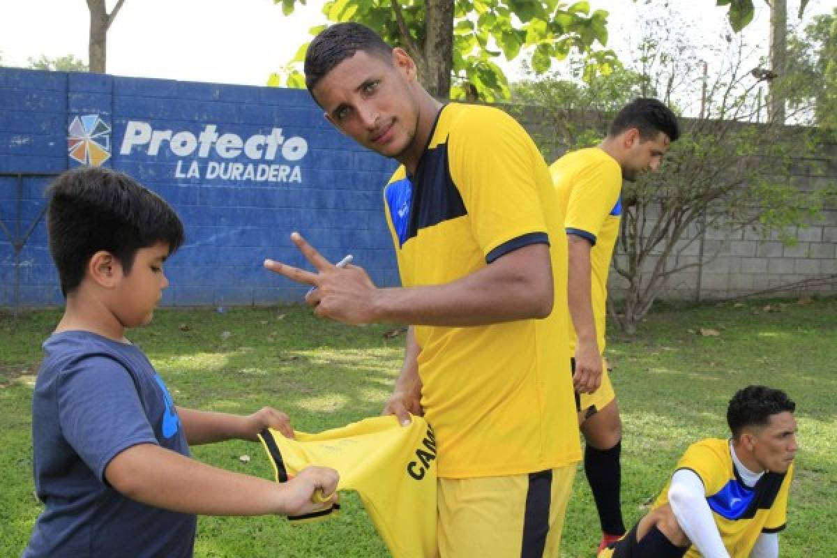 Solo para chicas: Los futbolistas más guapos de la Liga Nacional de Honduras