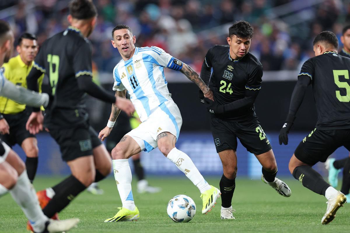 Argentina venció a El Salvador en el amistoso de la semana pasada.
