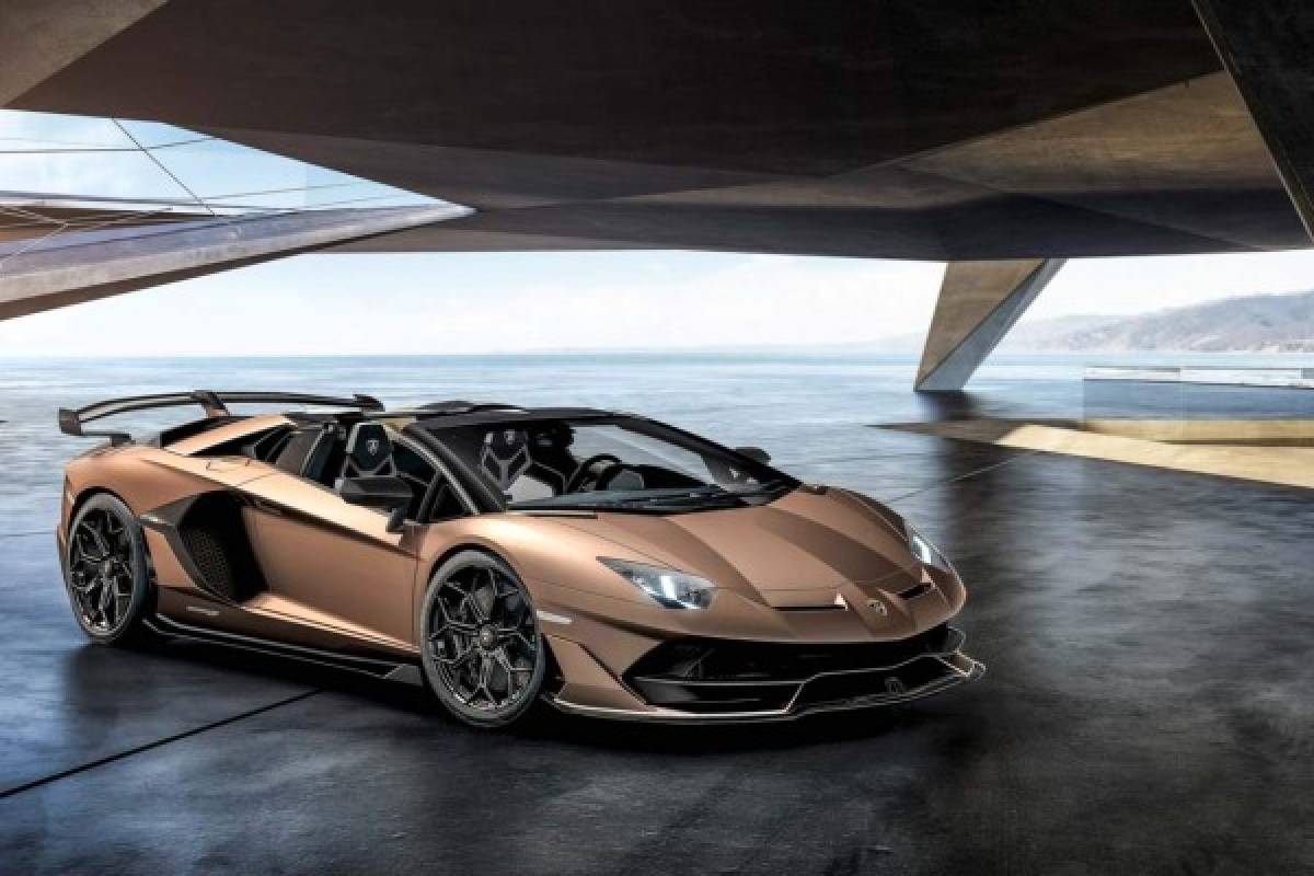 Hazard y su nuevo juguete de medio millón de euros: Un Lamborghini que alcanza los 350 km/h