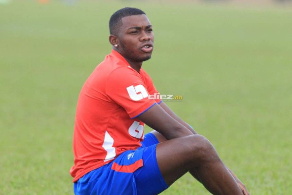 FOTOS: Caras serias y hermetismo en el entrenamiento de Olimpia