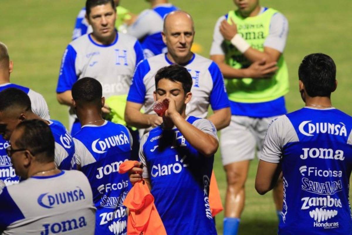 FOTOS: Los 'rubios” invaden la Selección Nacional y el recibimiento a los debutantes