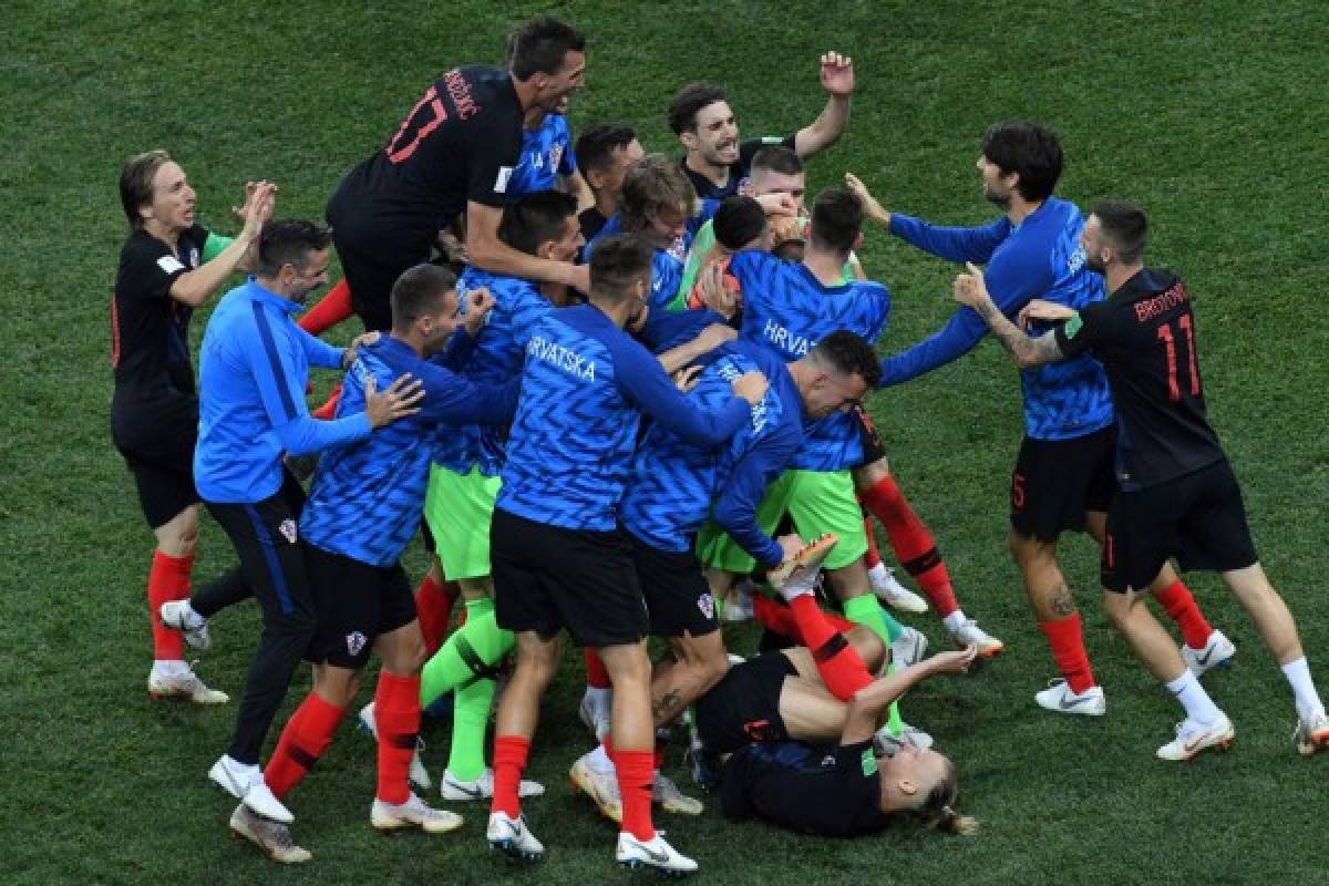 Los jugadores de Croacia celebrando el pase a cuartos de final de Rusia 2018.