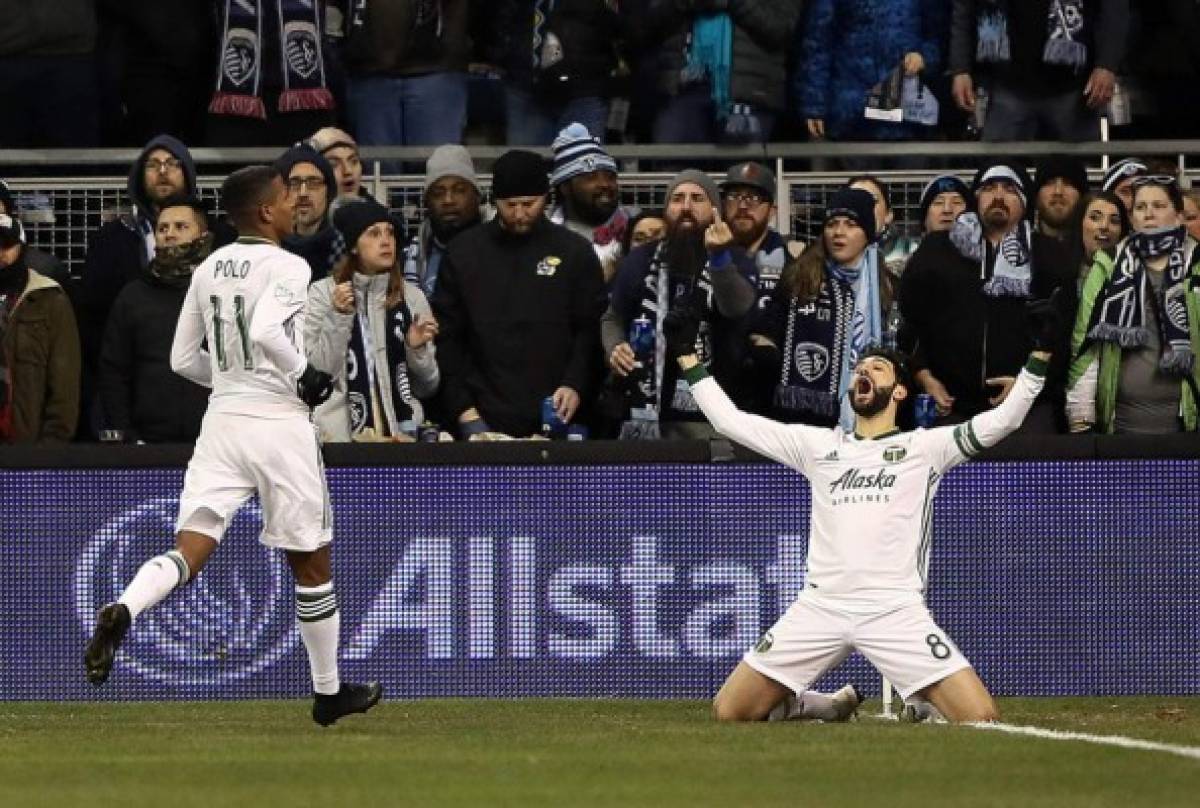 KANSAS CITY, KANSAS - NOVEMBER 29: Diego Valeri #8 of Portland Timbers celebrates after scoring during leg 2 pf the Conference Championship against the Sporting Kansas City at Children's Mercy Park on November 29, 2018 in Kansas City, Kansas. Jamie Squire/Getty Images/AFP