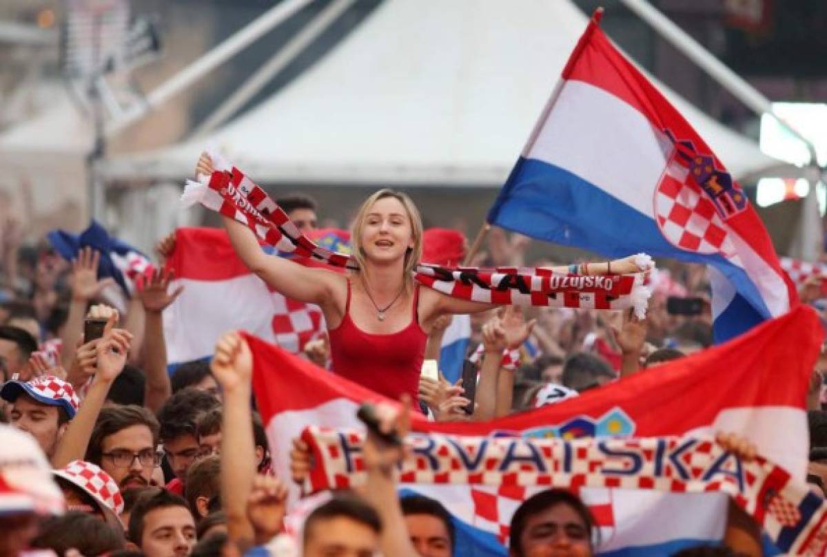 Desmadre y belleza: Así celebran en Croacia el pase a la final de Rusia 2018