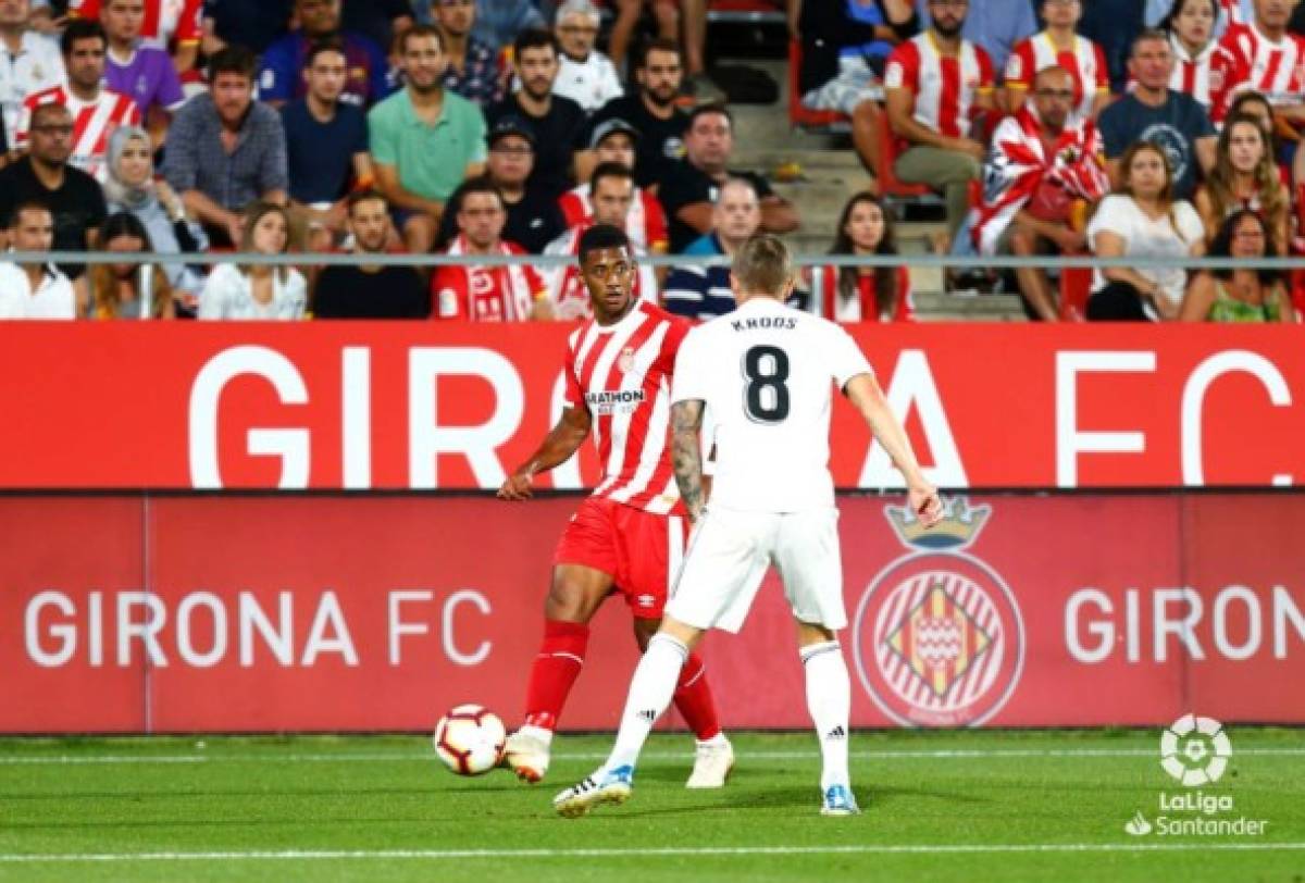 EN FOTOS: El 'cariñito' que le dejó 'Choco' Lozano a Nacho ante Real Madrid