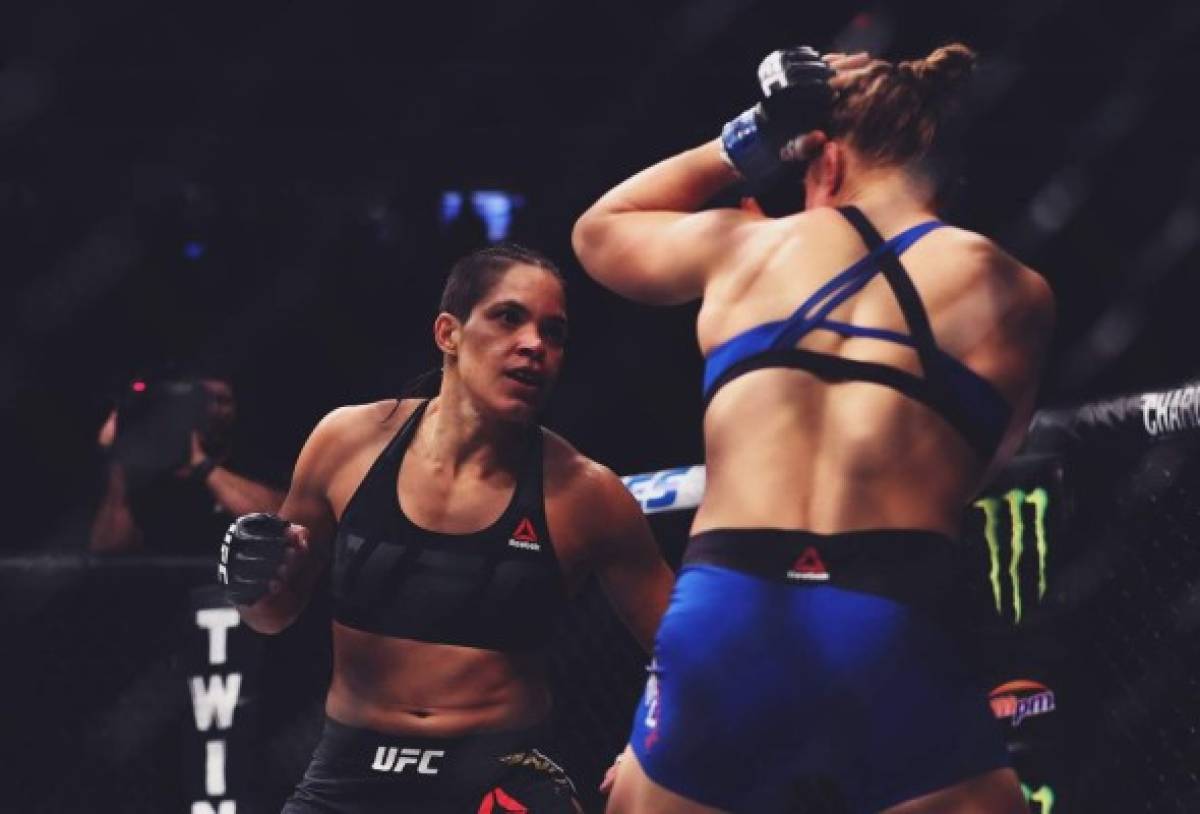 Las imperdibles fotos que dejó la pelea entre Amanda Nunes y Ronda Rousey