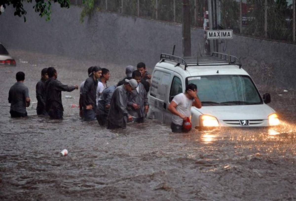 Alerta verde en nueve departamentos de Honduras por lluvia