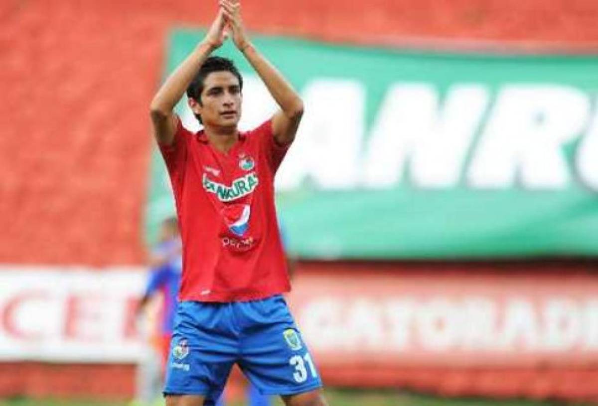Los jugadores encargados de utilizar la camiseta 10 en los principales clubes de Centroamérica