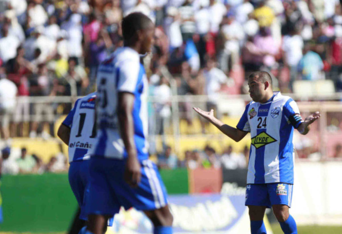 La mejores acciones de la Final del Futbol de Honduras