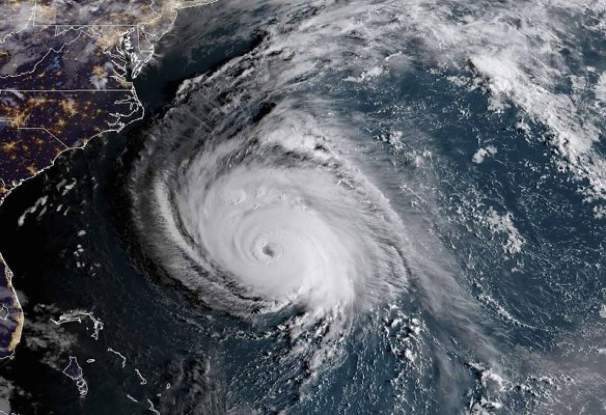 Así esperan en las costas de las Carolinas al poderoso huracán Florence