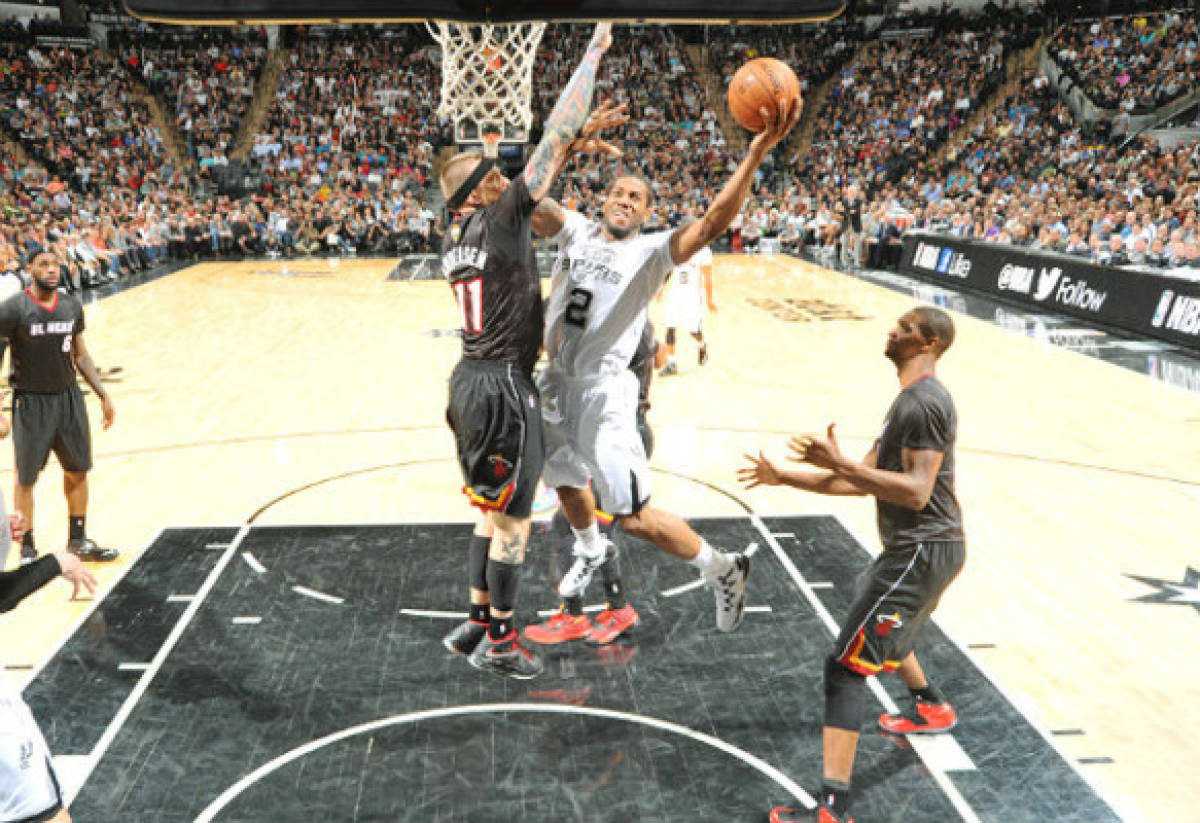 San Antonio Spurs deja en evidencia a Miami Heat