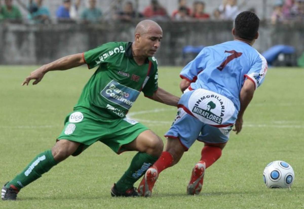 Futbolistas hondureños que se retiraron sin que te dieras cuenta