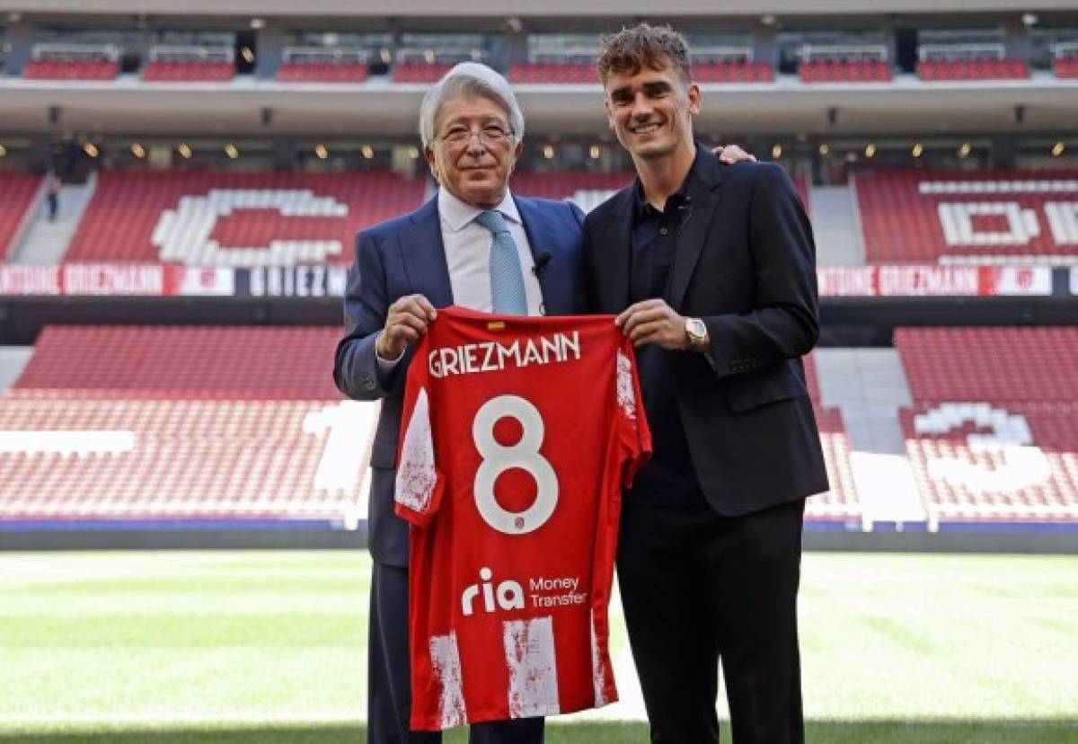 Así fue la presentación de Griezmann en el Atlético: Se olvida del Barça y el reclamo que hicieron