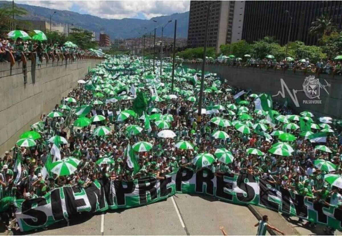 El estadio de Medellín fue insuficiente para el homenaje al Chapecoense