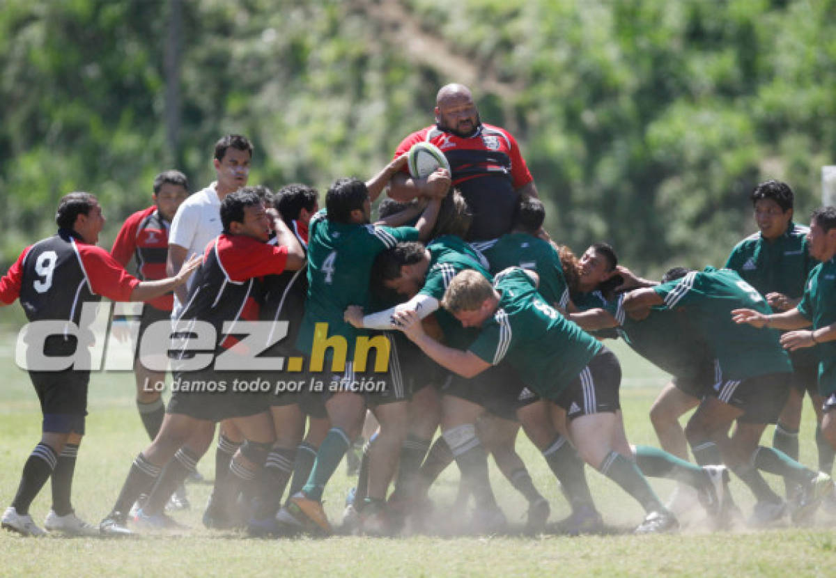 El rugby, un deporte que crece en Honduras