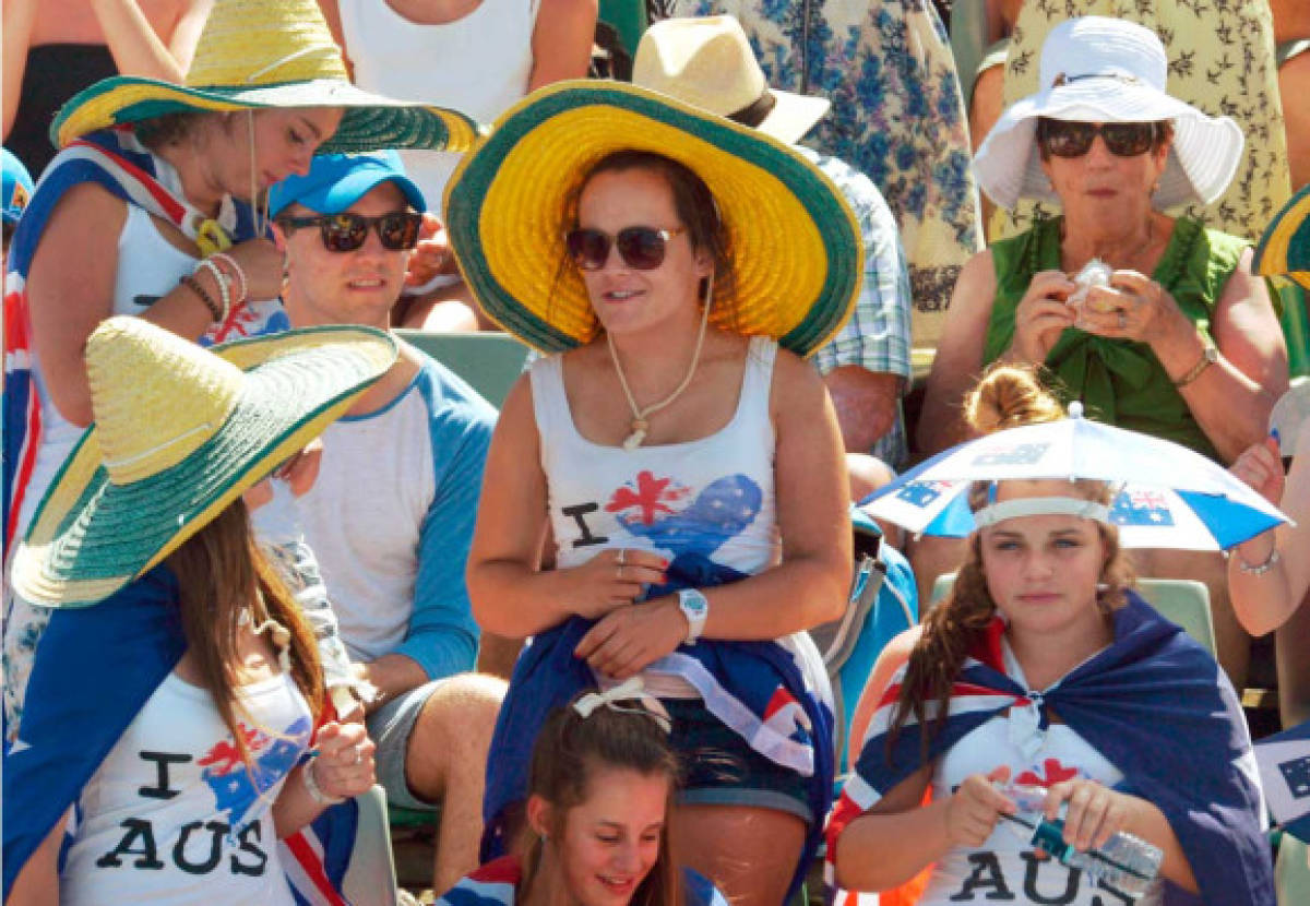 El calor hace desfallecer a los tenistas en el Open de Australia
