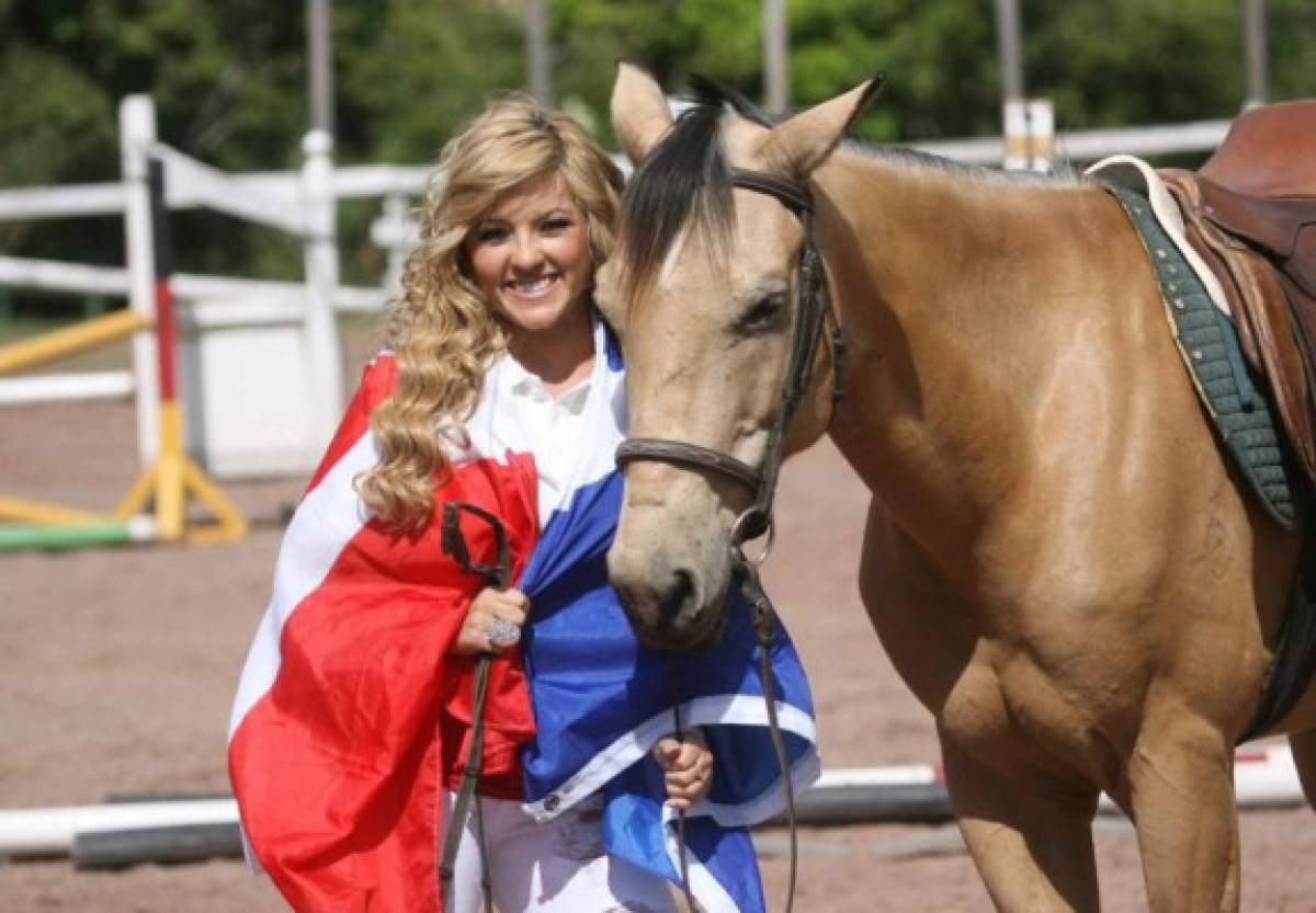 ¡MUÑEQUITAS! Ellas son las aficionadas más lindas del Olimpia