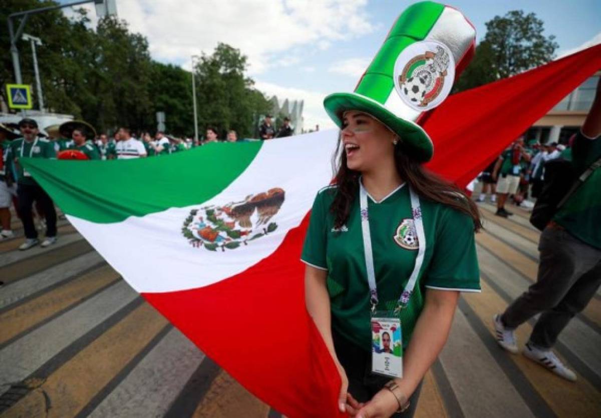 ¡Solo bellezas! Alemanas y mexicanas se roban las miradas en el Luzhniki Stadium