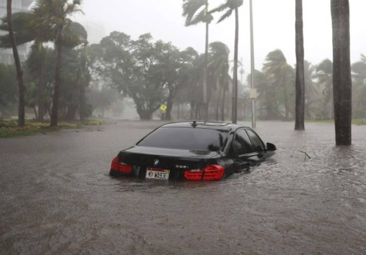 ¡IMPACTANTES! Las imágenes más devastadoras que ha dejado el huracán Irma en la Florida