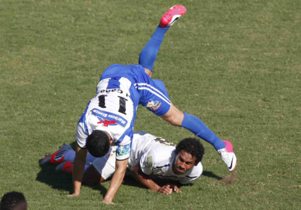 La mejores acciones de la Final del Futbol de Honduras