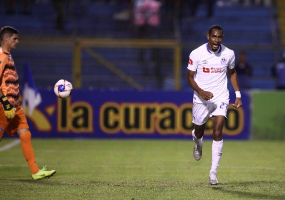 Olimpia: Jerry Bengtson, cerca de superar a Pineda Chacón en la tabla de históricos goleadores