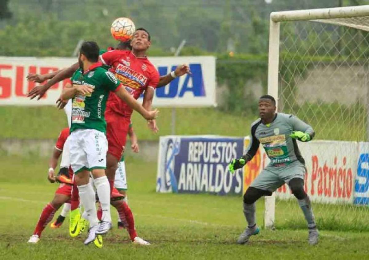 Bodden: 'Sabemos que en Tocoa se juegan cosas bajo la mesa'