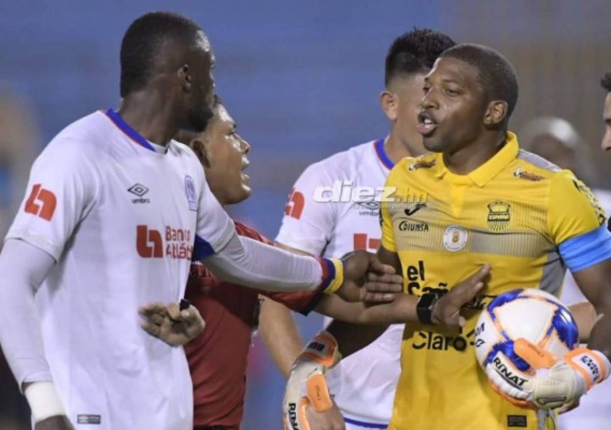 Fotos: ¿Por qué Jerry Bengtson jugó con mascarilla? Bronca Arboleda-Pírez y el cuidado con los balones