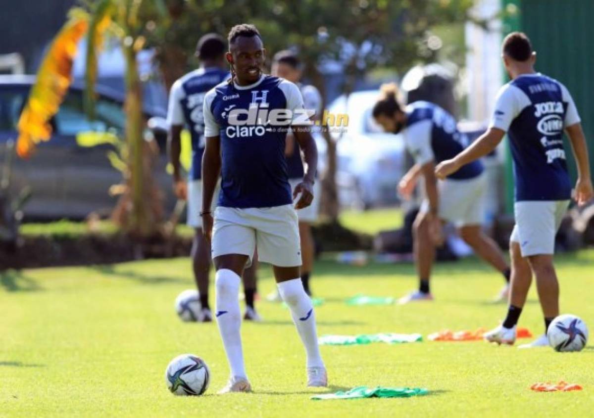 ¡Busitos y escondieron el 11! Las fotos del último entreno de Honduras antes de enfrentar a México